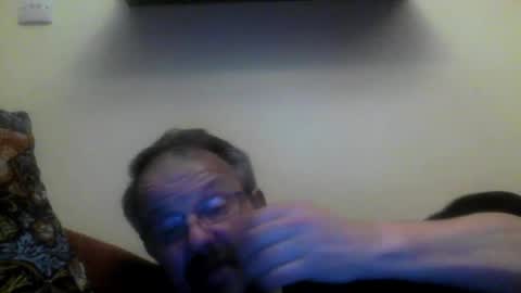 Snapshot of robx32 chatting on 03/06/25, 11:09 Rob online show from 03/06/25, 11:09