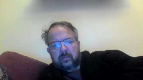 Snapshot of robxx32 chatting on 12/14/25, 03:01 robxx32 online show from 12/14/25, 03:01