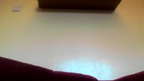Snapshot of robxx32 chatting on 02/04/26, 01:17 robxx32 online show from 02/04/26, 01:17