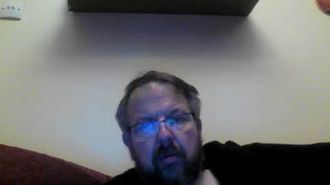 Snapshot of robxx32 chatting on 02/08/26, 10:57 robxx32 online show from 02/08/26, 10:57
