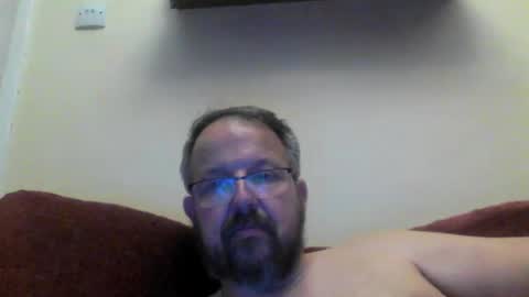 Snapshot of robxx32 chatting on 02/12/26, 11:44 robxx32 online show from 02/12/26, 11:44
