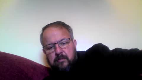 Snapshot of robxx32 chatting on 02/17/26, 02:46 robxx32 online show from 02/17/26, 02:46