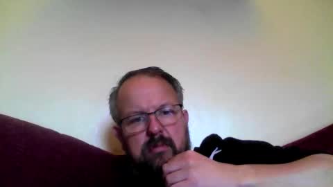 Snapshot of robxx32 chatting on 03/09/26, 02:10 robxx32 online show from 03/09/26, 02:10
