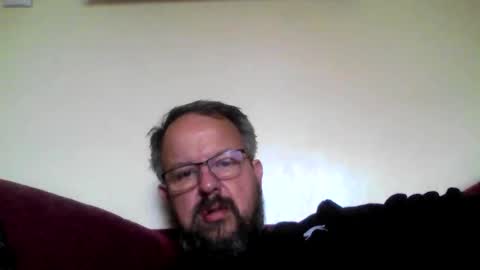 Snapshot of robxx32 chatting on 03/10/26, 08:41 robxx32 online show from 03/10/26, 08:41