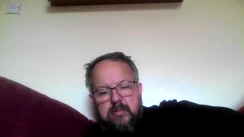 Snapshot of robxx32 chatting on 03/11/26, 08:42 robxx32 online show from 03/11/26, 08:42
