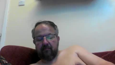 Snapshot of robxx32 chatting on 03/31/26, 01:18 robxx32 online show from 03/31/26, 01:18