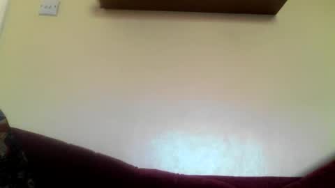 Snapshot of robxx32 chatting on 04/27/26, 02:04 robxx32 online show from 04/27/26, 02:04