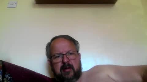 Snapshot of robxx32 chatting on 04/29/26, 09:46 robxx32 online show from 04/29/26, 09:46