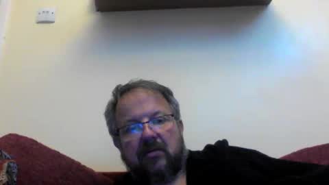Snapshot of robxx32 chatting on 05/10/26, 09:03 robxx32 online show from 05/10/26, 09:03