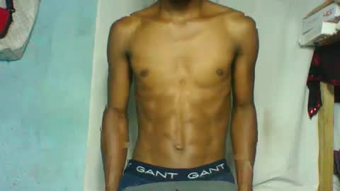 rocardo1510 online show from 03/04/25, 04:17