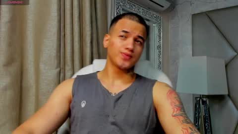 Snapshot of rocco_santos chatting on 09/10/25, 02:33 rocco_santos online show from 09/10/25, 02:33