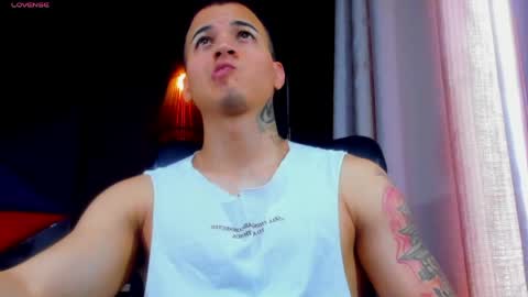 rocco_santos online show from 05/05/26, 06:38