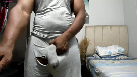 onlyfans user waga122   follow my accounts of Instagram Waga122 oficial twitter waga122  thanks you guys online show from 09/29/25, 10:31