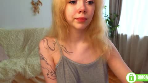 rochelle_dolly online show from 05/22/26, 04:23