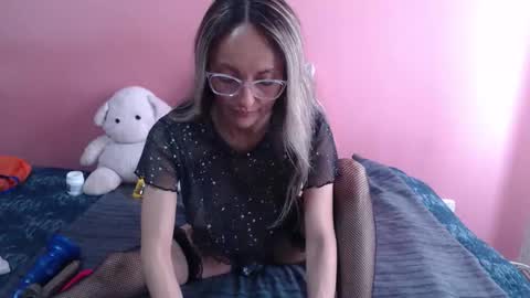 Rochelle online show from 02/03/26, 02:44