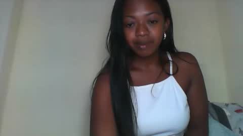 Snapshot of rochellinah chatting on 03/19/26, 11:03 rochellinah online show from 03/19/26, 11:03