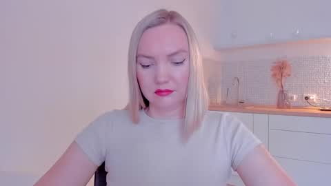 Snapshot of rock__baby chatting on 02/26/25, 07:31 rock__baby online show from 02/26/25, 07:31