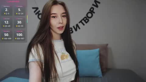 Snapshot of rocketsgirl chatting on 10/15/25, 07:08 rocketsgirl online show from 10/15/25, 07:08