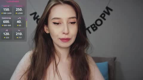 Snapshot of rocketsgirl chatting on 03/16/26, 05:44 rocketsgirl online show from 03/16/26, 05:44