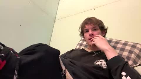 Snapshot of rockeylo99 chatting on 11/11/25, 11:38 rockeylo99 online show from 11/11/25, 11:38