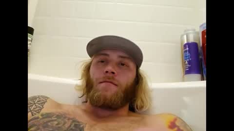 Snapshot of rockhardsurfers chatting on 01/30/25, 06:46 rockhardsurfers online show from 01/30/25, 06:46