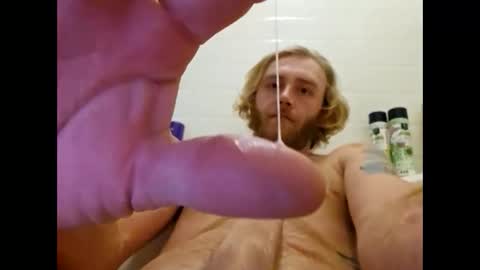 Snapshot of rockhardsurfers chatting on 02/17/25, 05:04 rockhardsurfers online show from 02/17/25, 05:04