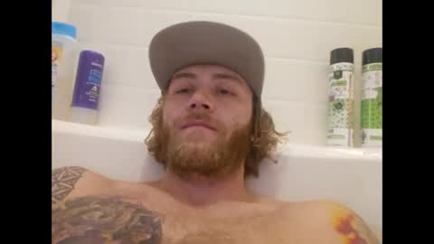 Snapshot of rockhardsurfers chatting on 02/20/25, 12:25 rockhardsurfers online show from 02/20/25, 12:25