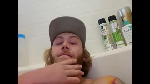 Snapshot of rockhardsurfers chatting on 02/26/25, 12:25 rockhardsurfers online show from 02/26/25, 12:25