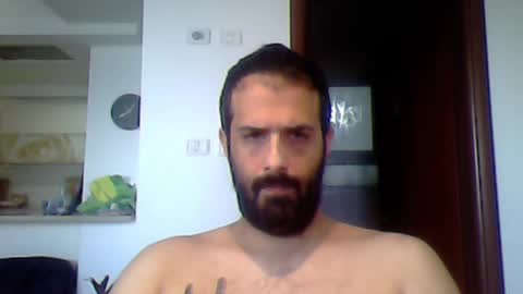 Snapshot of rockistman1 chatting on 01/28/25, 06:05 rockistman1 online show from 01/28/25, 06:05