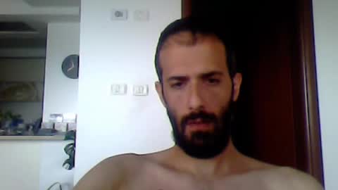 Snapshot of rockistman1 chatting on 02/19/26, 05:58 rockistman1 online show from 02/19/26, 05:58