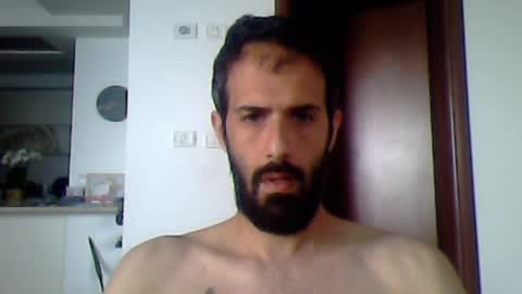 Snapshot of rockistman1 chatting on 04/13/26, 04:40 rockistman1 online show from 04/13/26, 04:40