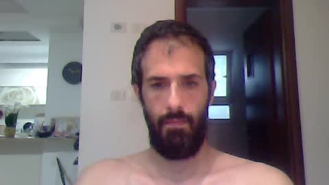 Snapshot of rockistman1 chatting on 04/15/26, 07:10 rockistman1 online show from 04/15/26, 07:10