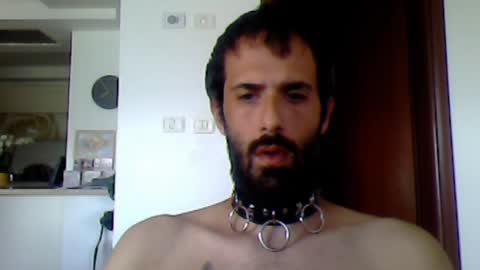 Snapshot of rockistman1 chatting on 05/04/26, 04:52 rockistman1 online show from 05/04/26, 04:52
