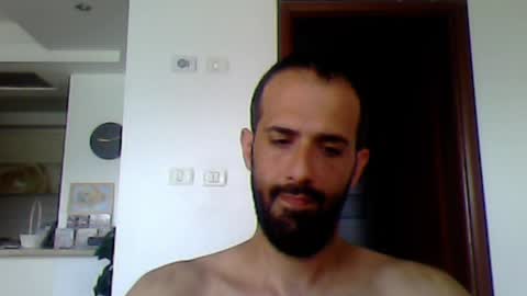 Snapshot of rockistman1 chatting on 05/14/26, 06:09 rockistman1 online show from 05/14/26, 06:09