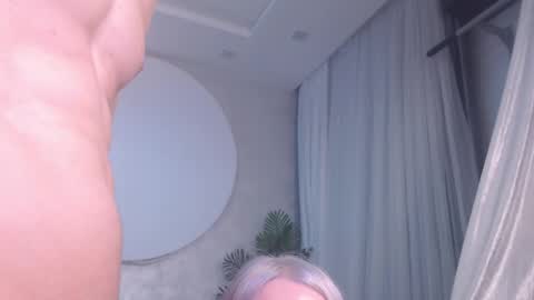 Snapshot of rockstarsgames chatting on 11/28/25, 06:38 Lina and Den online show from 11/28/25, 06:38