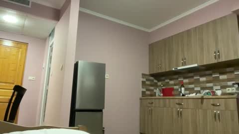 rockybee1 online show from 11/15/25, 10:48