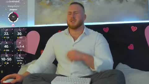 Snapshot of roddy_riss chatting on 02/05/25, 01:44 Roddy online show from 02/05/25, 01:44