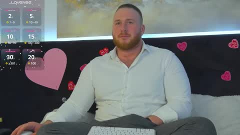 Snapshot of roddy_riss chatting on 02/11/25, 01:30 Roddy online show from 02/11/25, 01:30