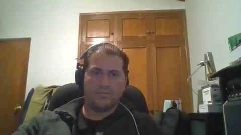 Snapshot of rodfer chatting on 11/14/25, 08:24 Rodfer online show from 11/14/25, 08:24