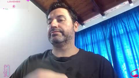 Snapshot of rodher81 chatting on 04/14/26, 02:23 Rod online show from 04/14/26, 02:23