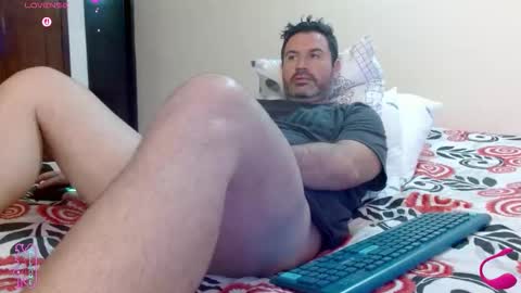 Snapshot of rodher81 chatting on 05/12/26, 06:49 Rod online show from 05/12/26, 06:49