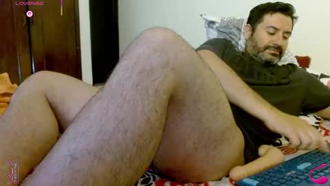 Snapshot of rodher81 chatting on 06/09/26, 11:27 Rod online show from 06/09/26, 11:27