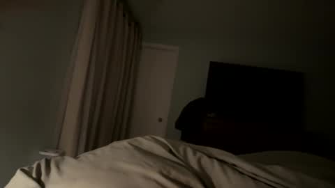 Snapshot of rodpipesher chatting on 10/25/25, 06:10 rodpipesher online show from 10/25/25, 06:10