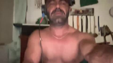 rodrigo232426 online show from 10/31/25, 10:05