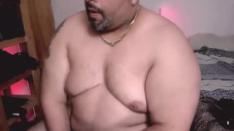 Snapshot of rodrixxx54 chatting on 10/23/25, 02:55 rodrixxx54 online show from 10/23/25, 02:55