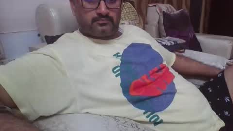 roger_modi2 online show from 09/09/25, 10:26