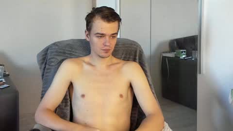 taylor fox online show from 12/25/24, 11:54