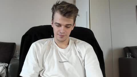 taylor fox online show from 02/25/25, 11:30