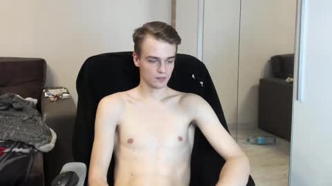 taylor fox online show from 03/03/25, 05:29