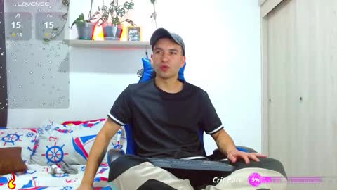 Snapshot of rolos_hot32 chatting on 10/31/25, 08:10 rolos_hot32 online show from 10/31/25, 08:10